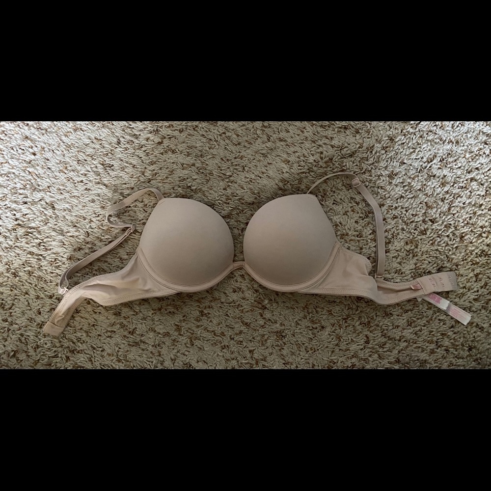 Nude 34B PINK Victoria’s Secret Bra